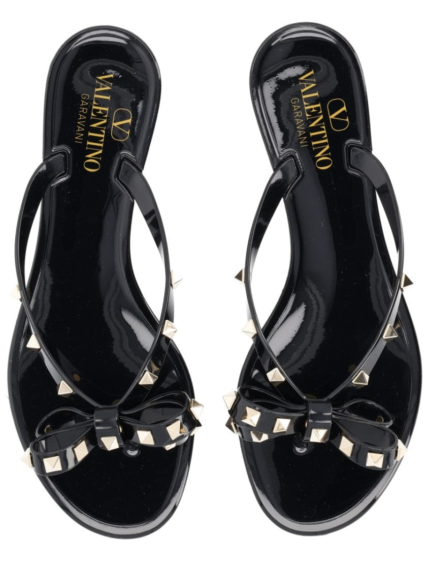 Valentino Garavani Rockstud Pyramid Studded Thong Sandals