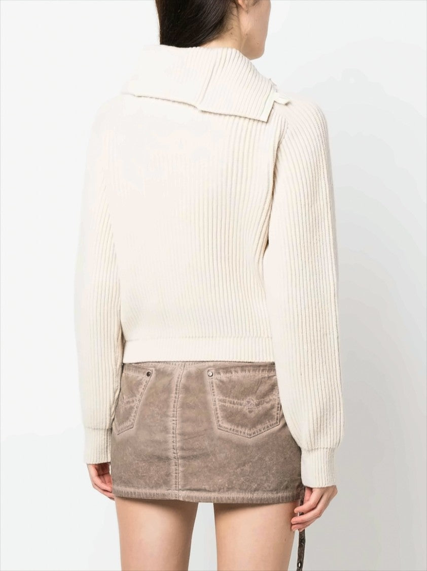 Jacquemus Mock Neck Ribbed Knit Sweater
