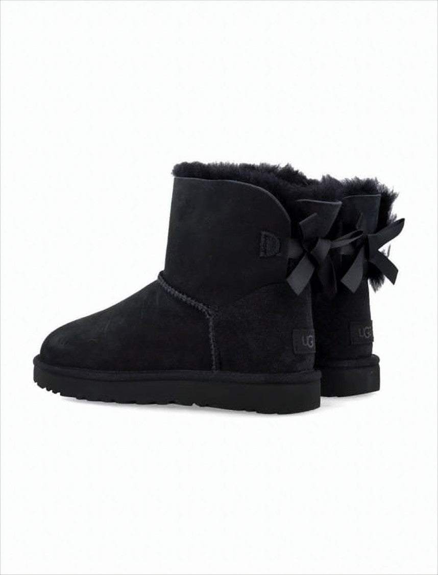 Ugg Suede Ankle Boots With Plush Interior And Decorative Bows