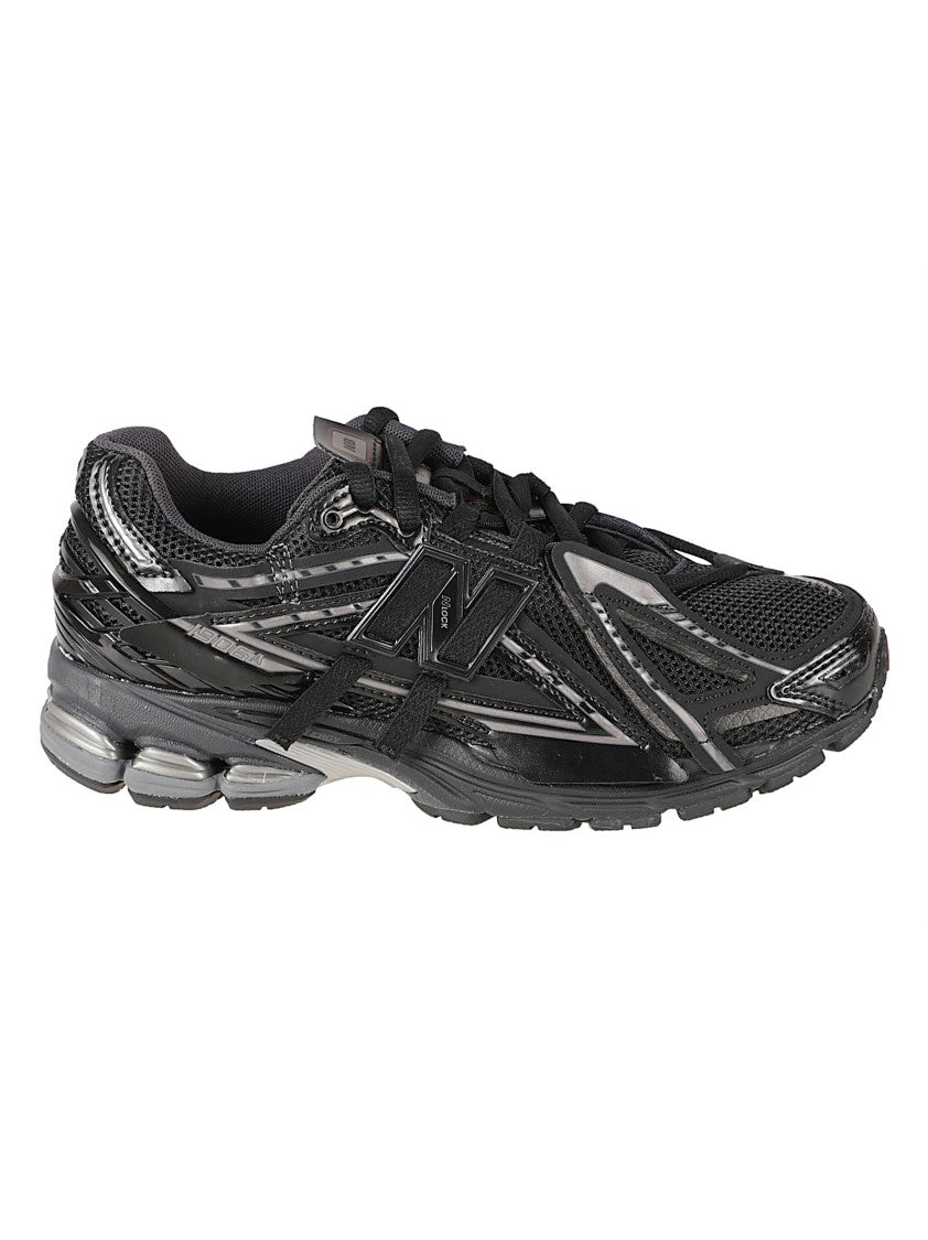 New Balance Sporty Sneakers With Cushioned Sole And Glossy Overlays