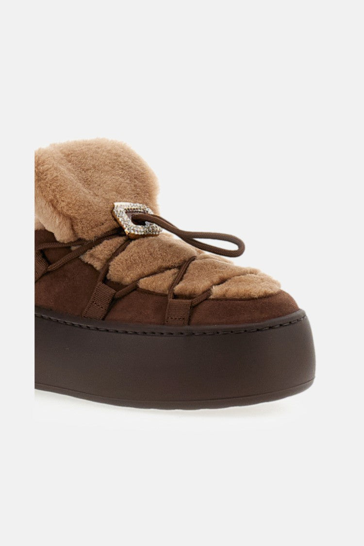 Roger Vivier Quilted Brown Sneakers With Decorative Buckle Detail