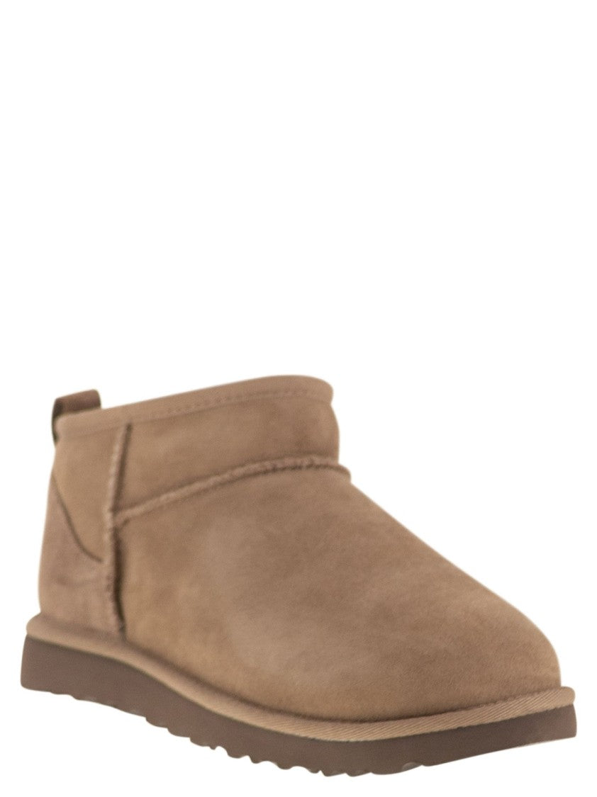 Ugg Classic Ultra Mini - Sheepskin Boot