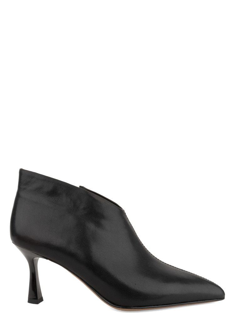 Linda Baumann Black Pointed-Toe Leather Mid-Heel Pumps