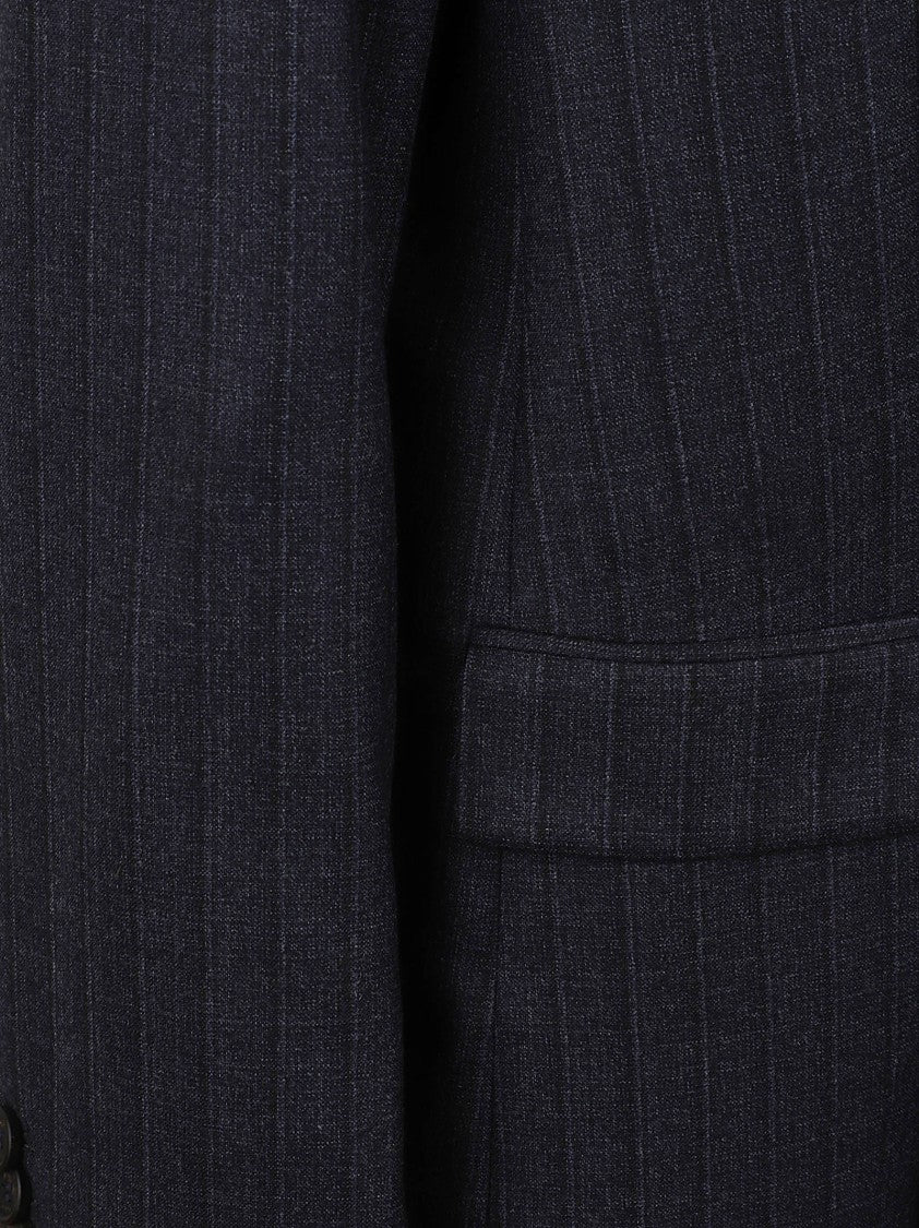 Anaii Structured Double-Breasted Blazer With Notch Lapel And Tailored Fit