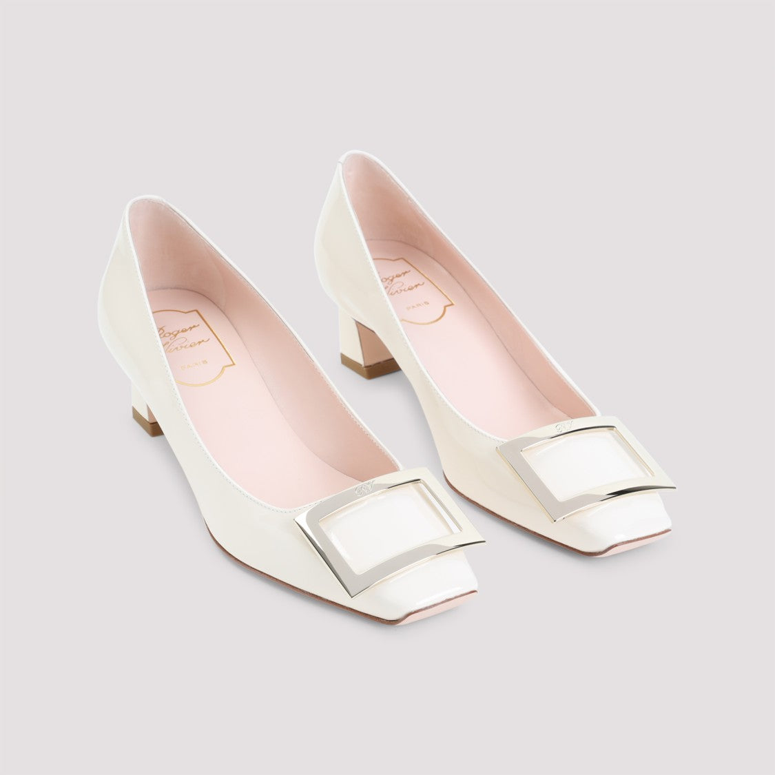 Roger Vivier Pointed Toe Pumps