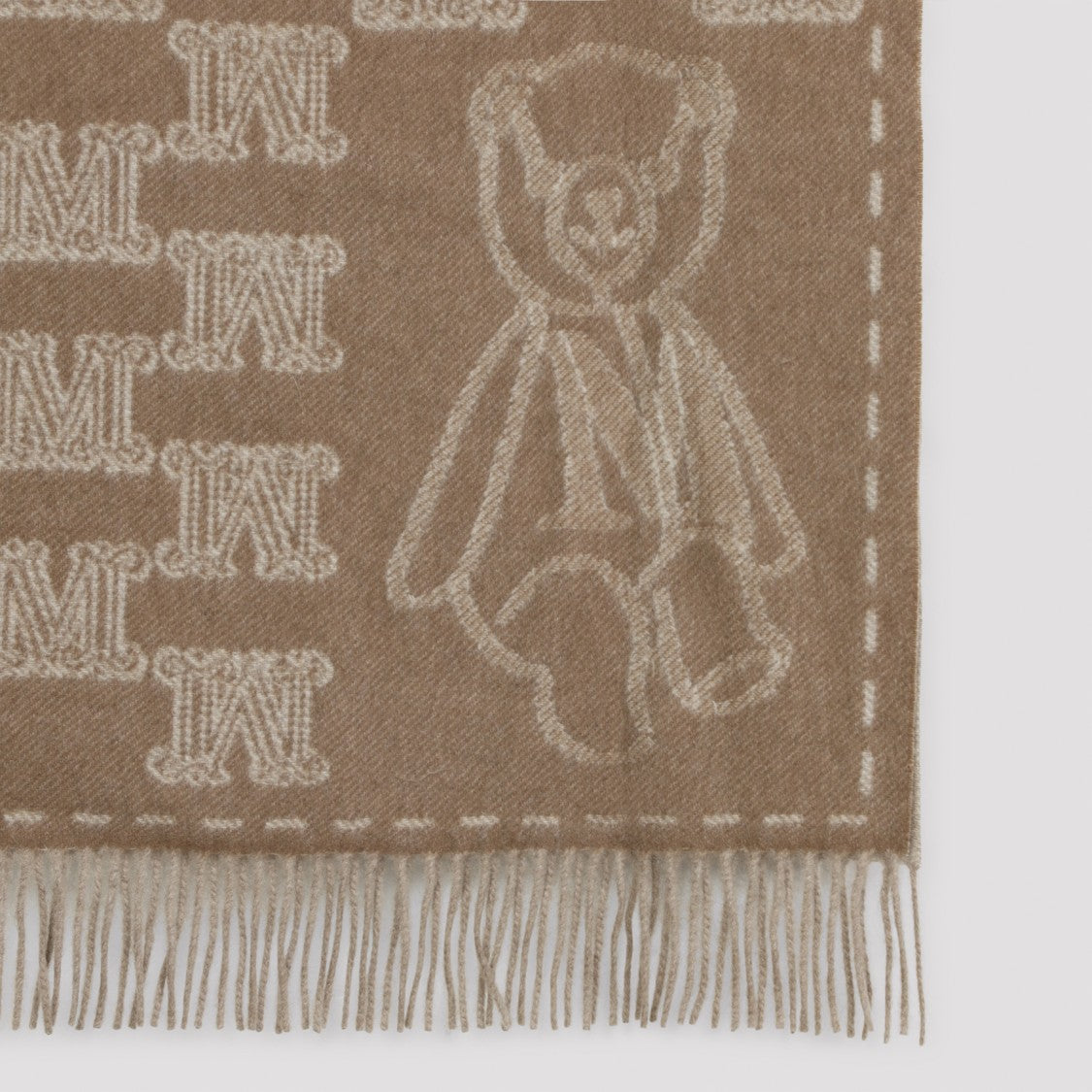 Max Mara Fringed Cashmere Scarf With Signature 'M' Logo