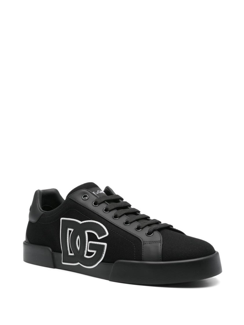 Dolce & Gabbana Low-Top Sneakers With White Outline Logo