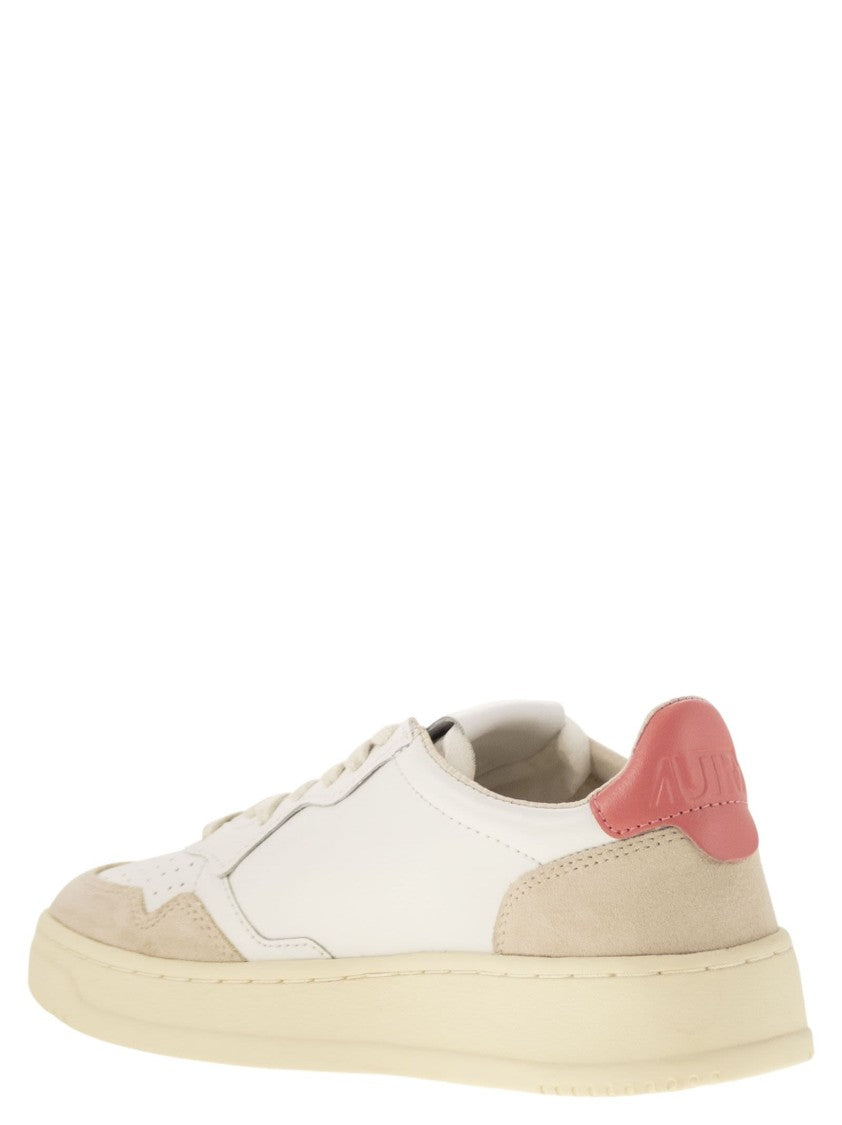 Autry Medalist Low - Leather And Suede Sneakers