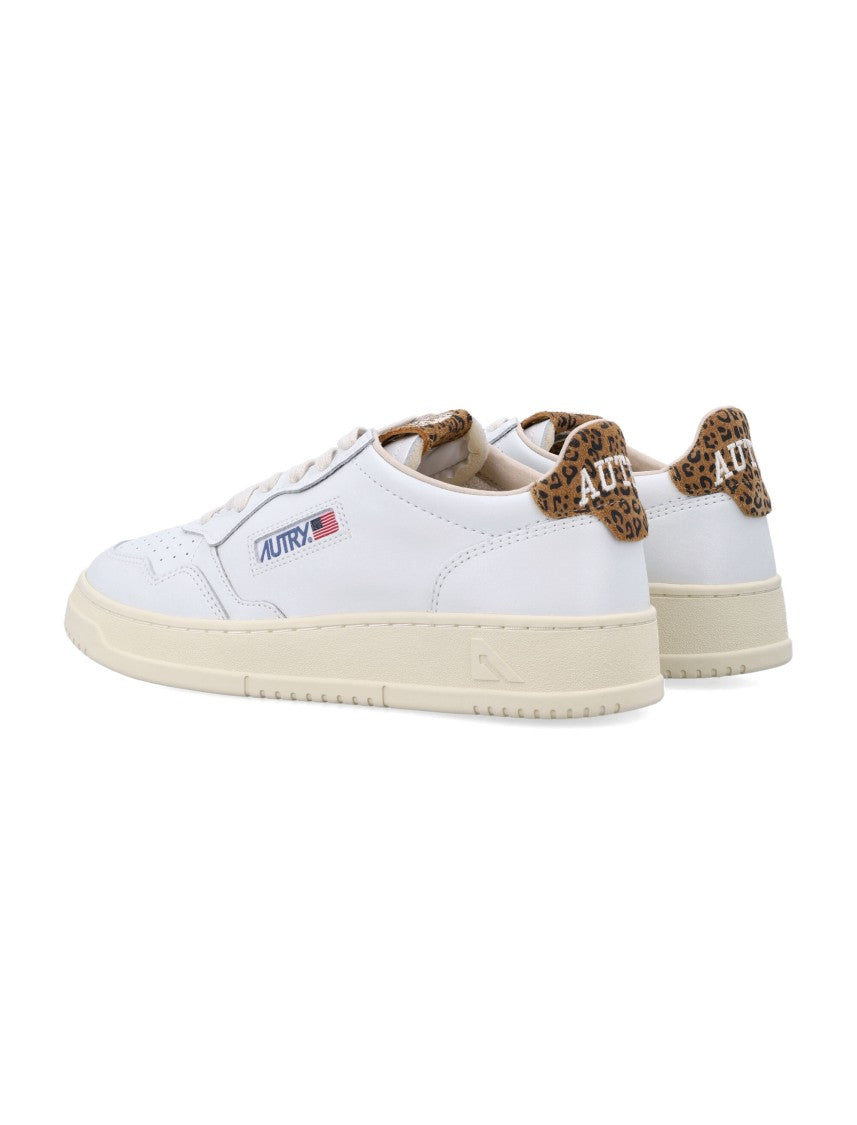 Autry Medalist Low-Top Sneakers