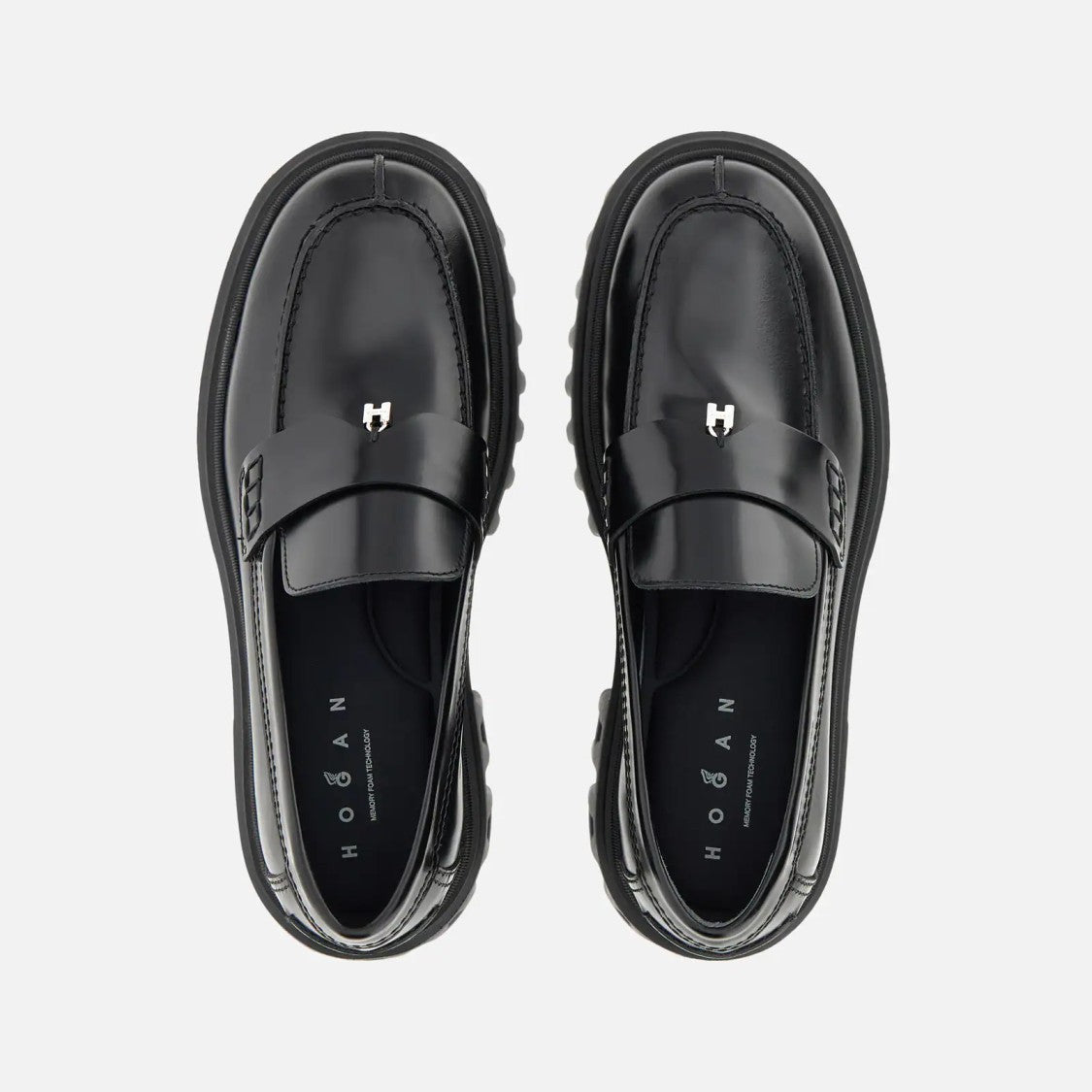 Hogan Sophisticated Black Calfskin Moccasins With Sole