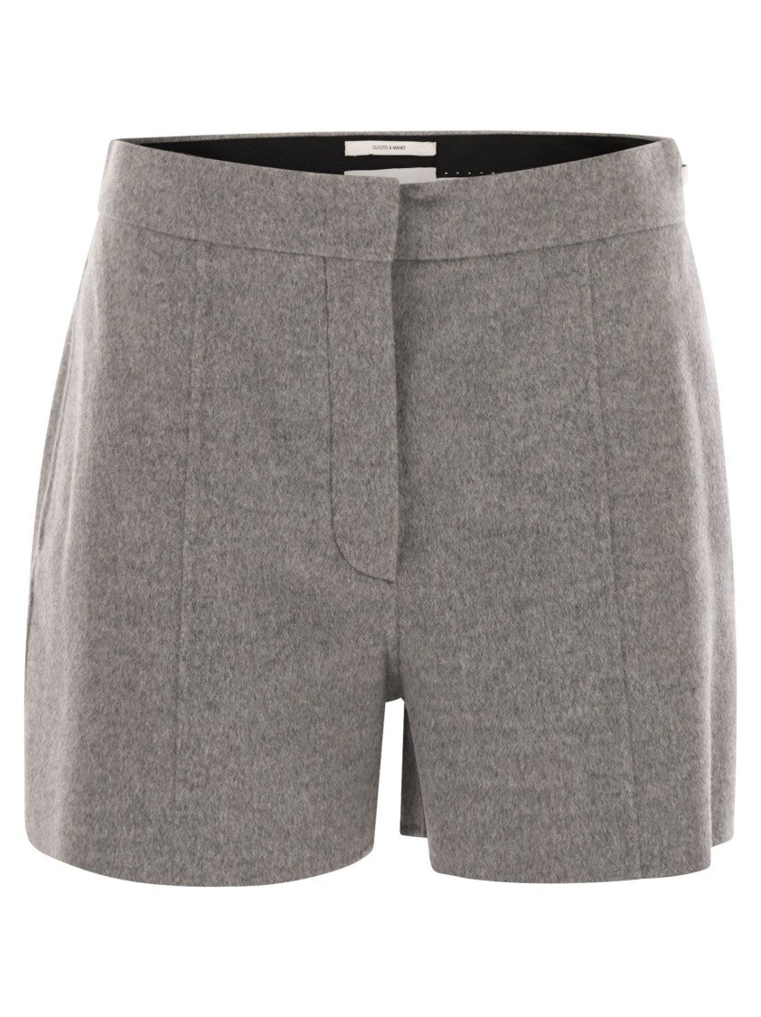 Sportmax Tailored Grey Shorts With Pressed Pleats And Classic Detailing
