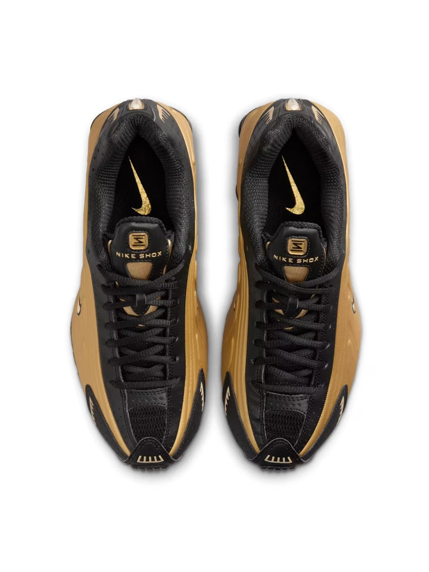 Nike Shox R4 Sneakers