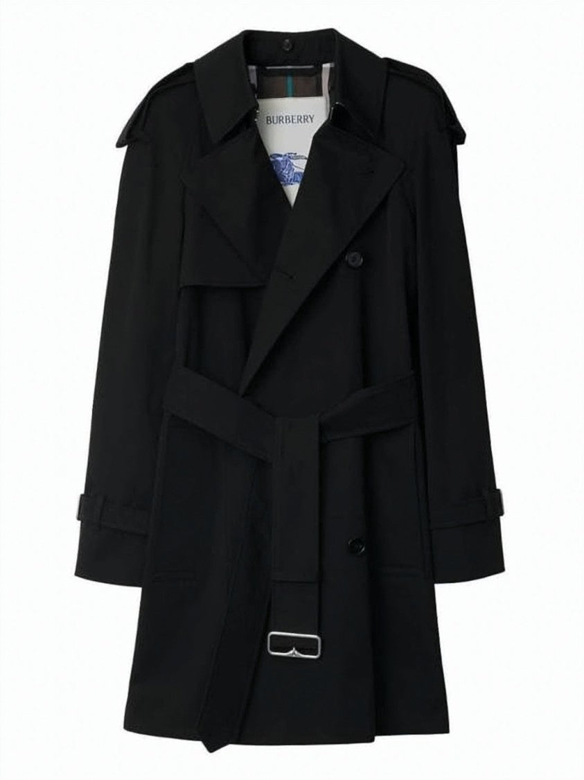 Burberry Classic Trench Coat With Distinctive Plaid Lining