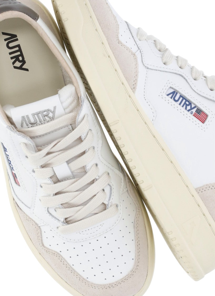 Autry Medalist Low Sneakers