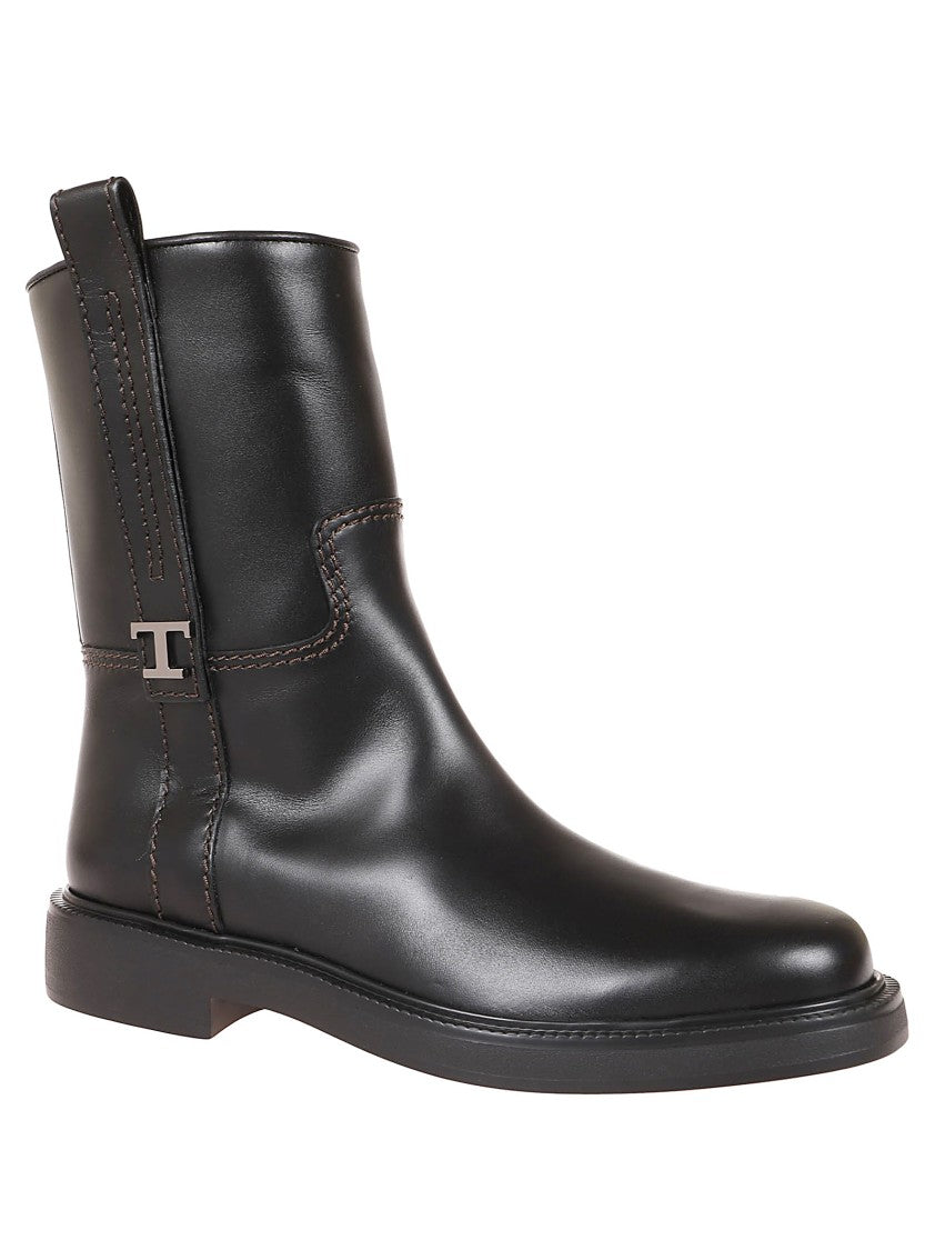 Tod's Refined Black Leather Ankle Boots With Block Heel