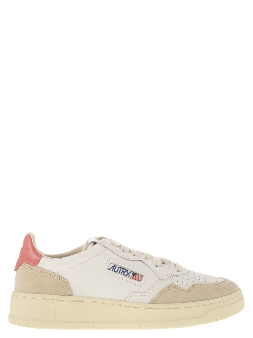 Autry Medalist Low - Leather And Suede Sneakers