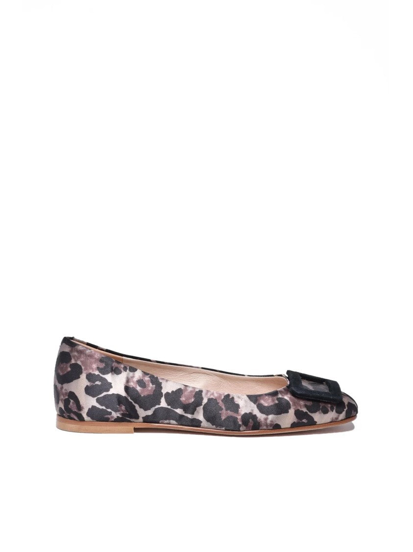 Giancarlo Abbigliamento Beige Black Leopard Print Satin Ballet Flats