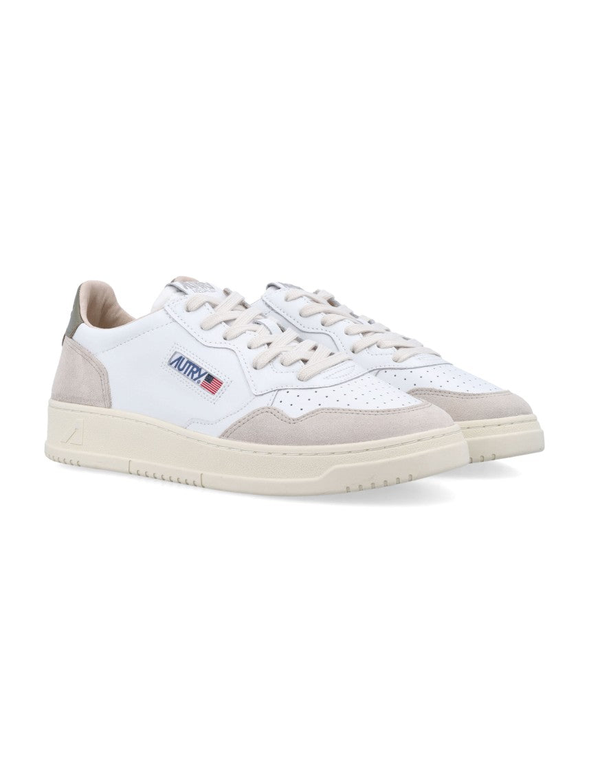 Autry Medalist Low-Top Sneakers