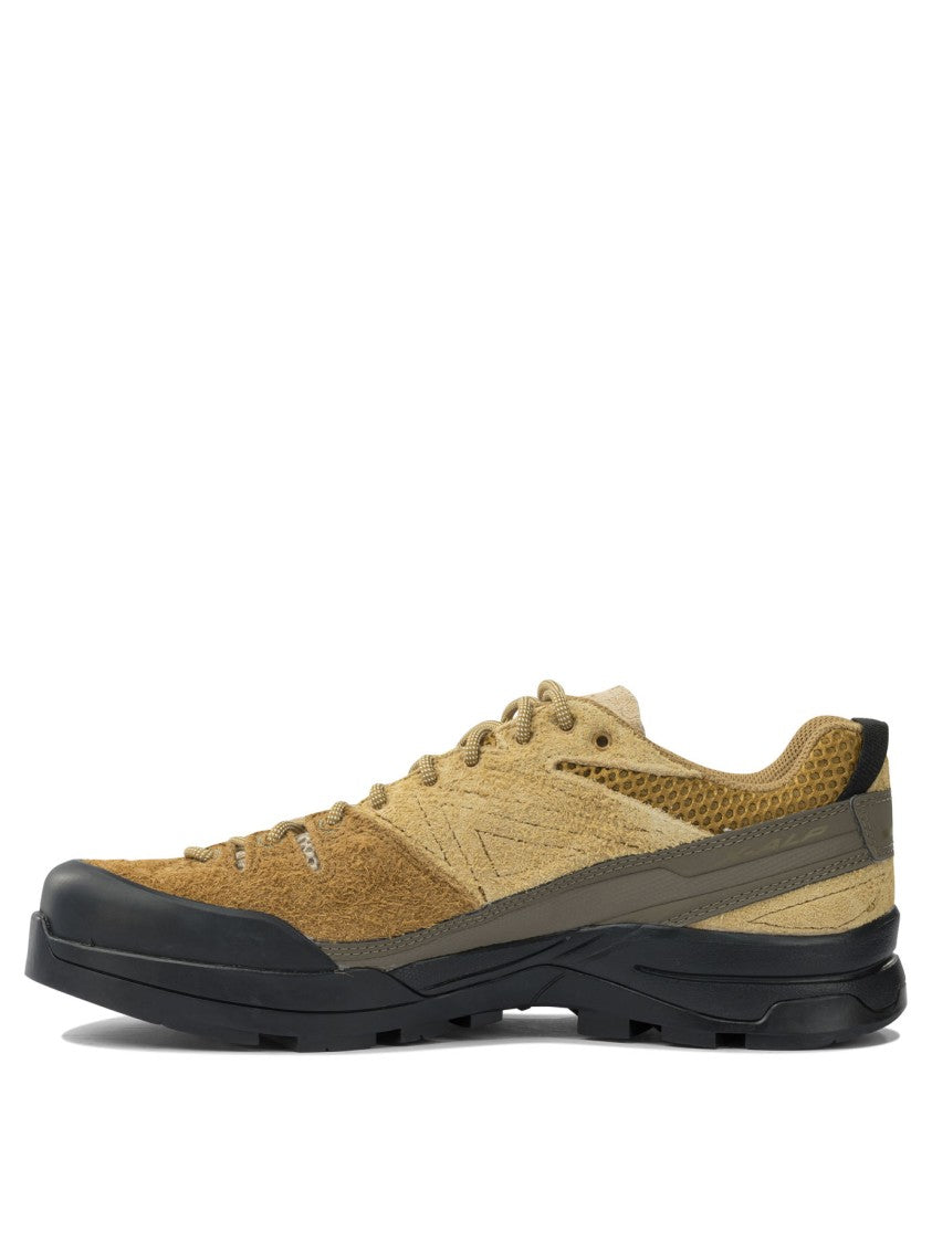 Salomon "X-Alp Low-Top" Sneakers