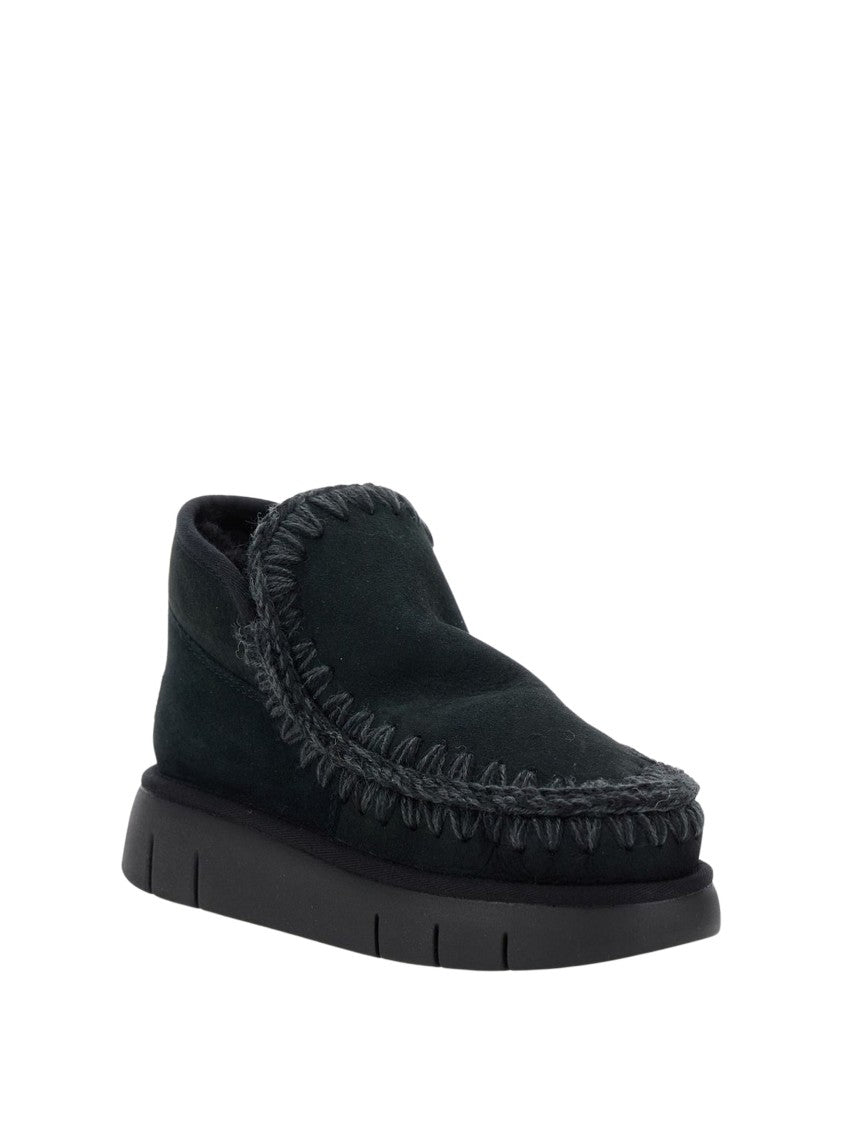Mou Black Eskimo Bounce Moccasin Suede Flats
