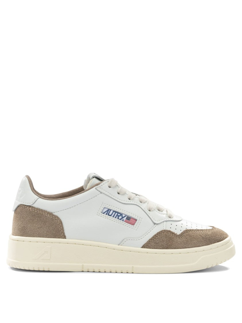 Autry "Medalist Low" Sneakers