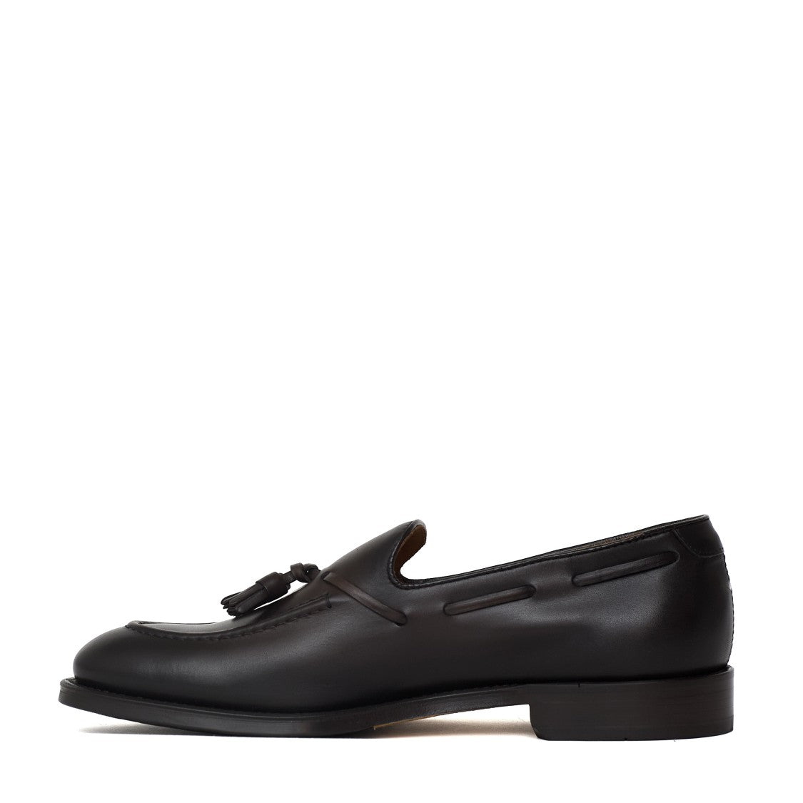 Doucal's Nappa Leather Decorative Lace Tassel Loafers