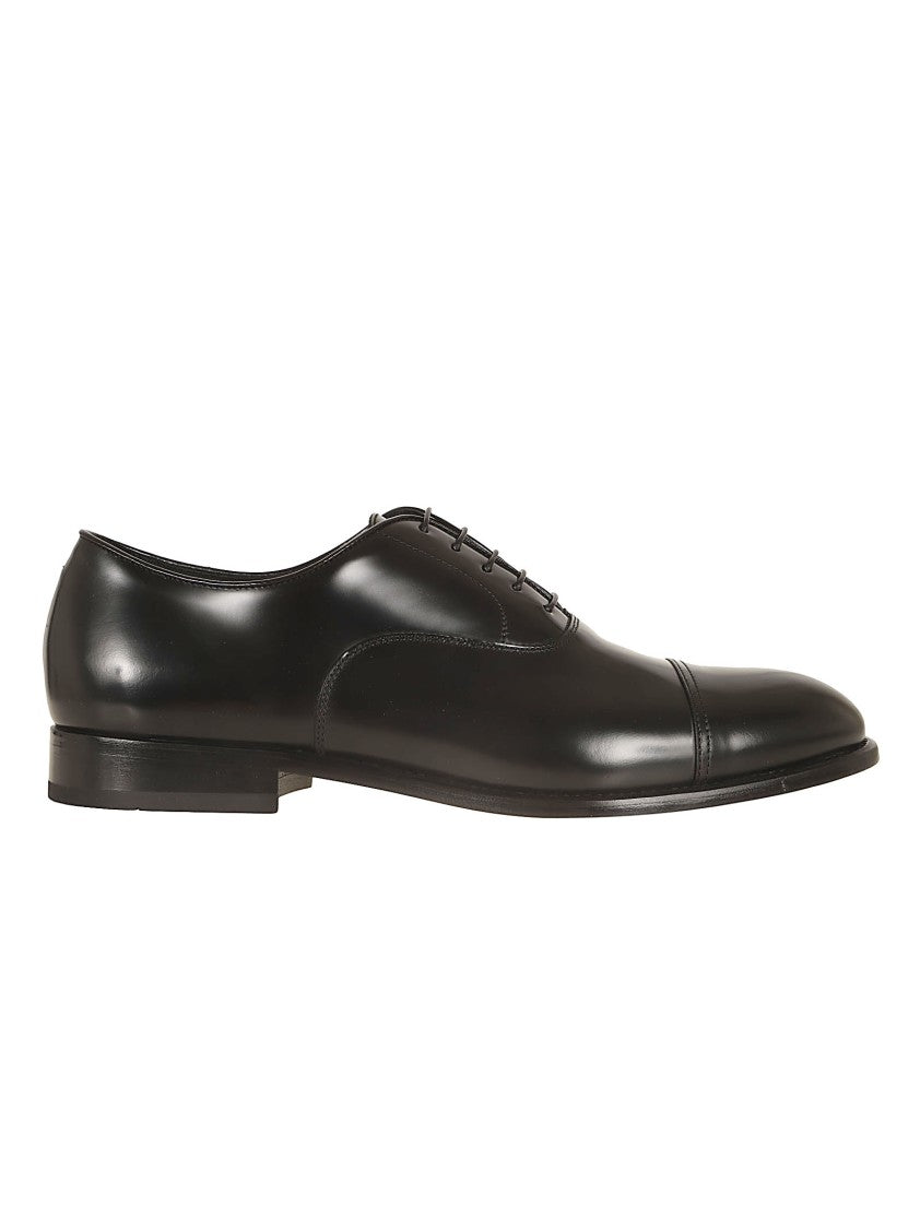 Doucal's Black Brushed Leather Cap Toe Derby Shoes
