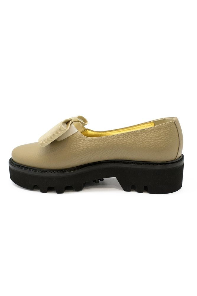Walter Steiger Beige Patent Leather Smoking Shoes