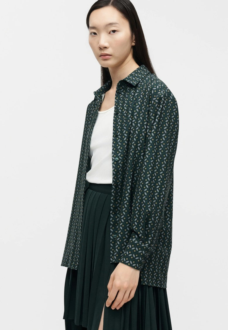 Lacoste Boxy-Fit Concealed Placket Long-Sleeve Shirt