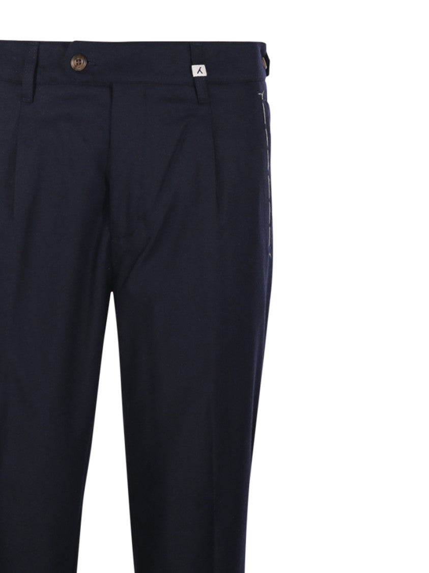 Myths Tailored Long Pants With Front Pleats And Smooth Finish