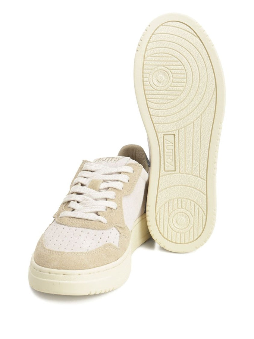 Autry Low-Top Sneakers With Blue Panel Accents
