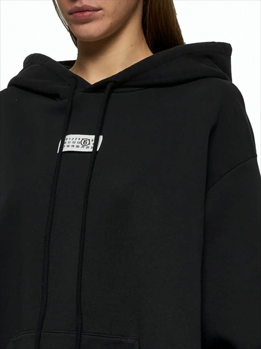 Mm6 By Maison Margiela Cropped Black Cotton Hoodie With Distinctive Logo Patch