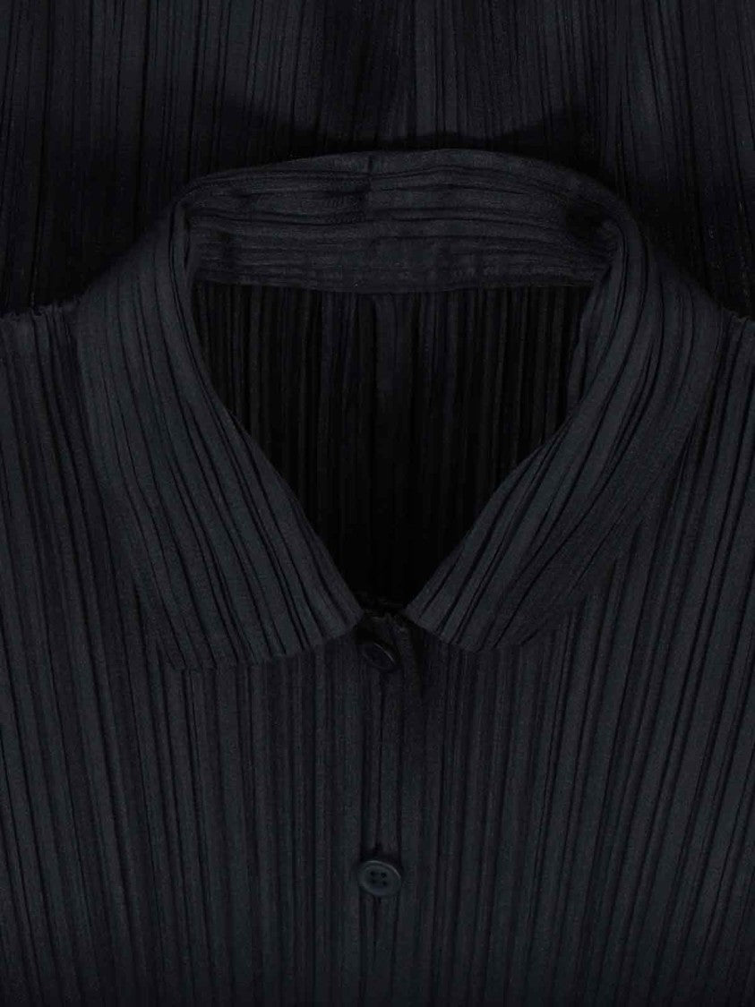 Pleats Please Classic Black Shirt With Structured Collar And Pleated Design