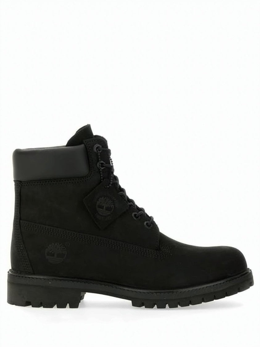 Timberland Durable Black Ankle Boots With Padded Collar And Rugged Sole