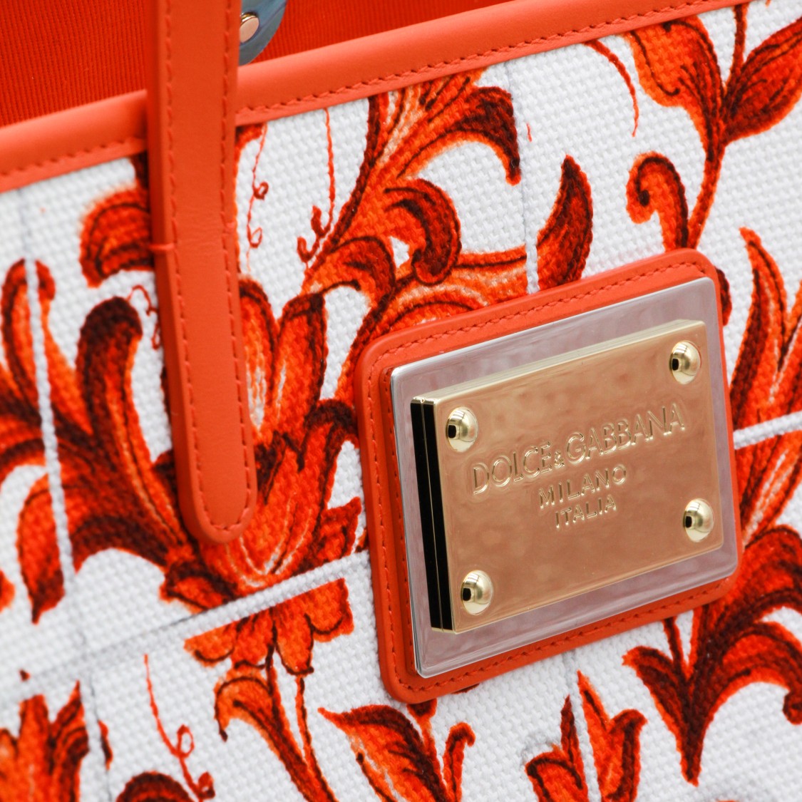 Dolce & Gabbana Floral Baroque Pattern Tote Bag With Gold-Tone Logo