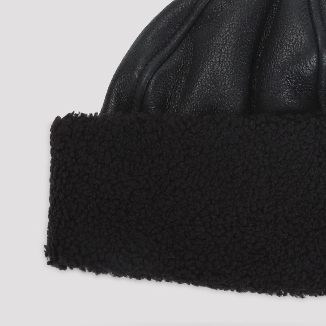 Our Legacy Lambskin Leather Hat With Textured Shearling Band