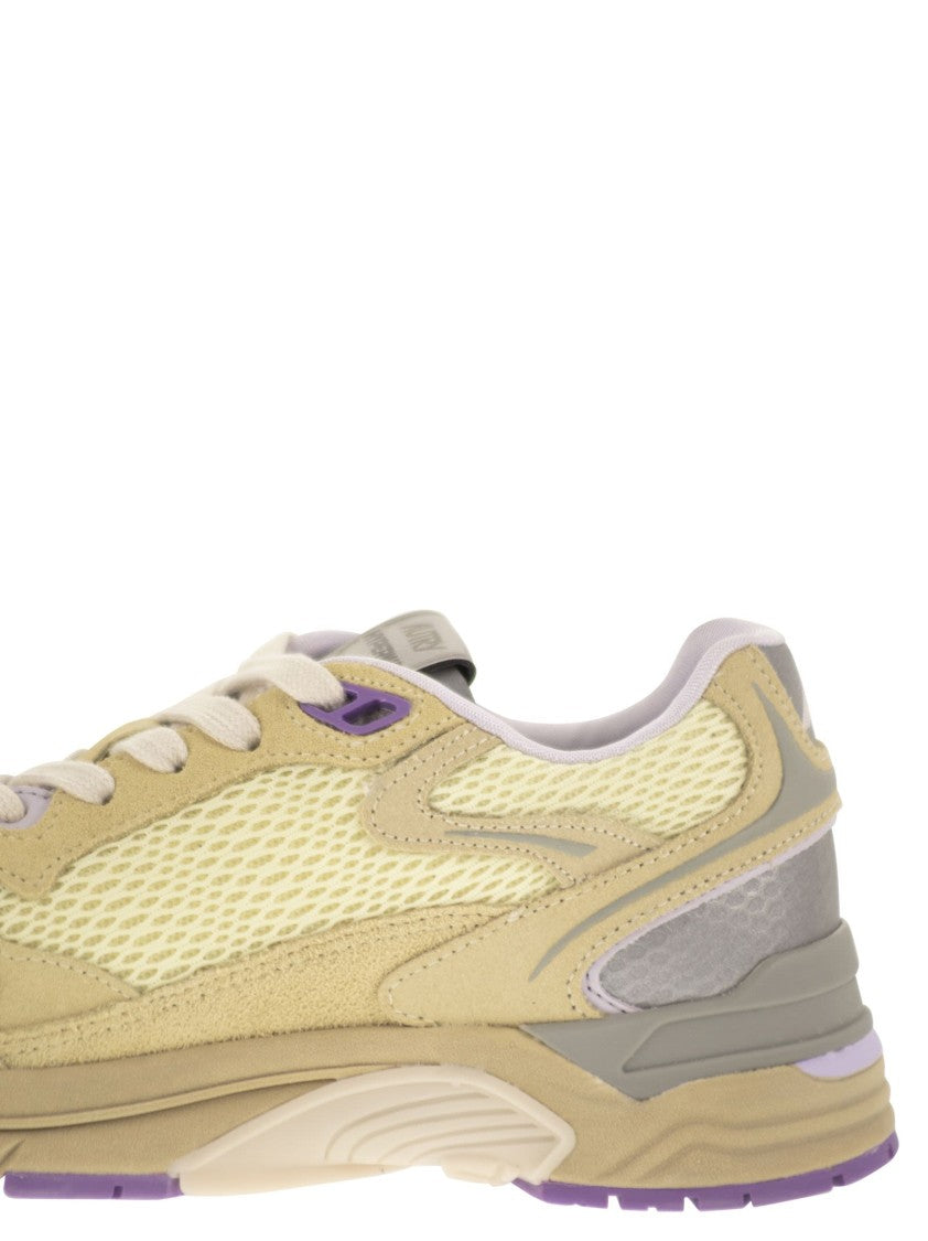 Autry Hyperway - Suede And Mesh Trainers