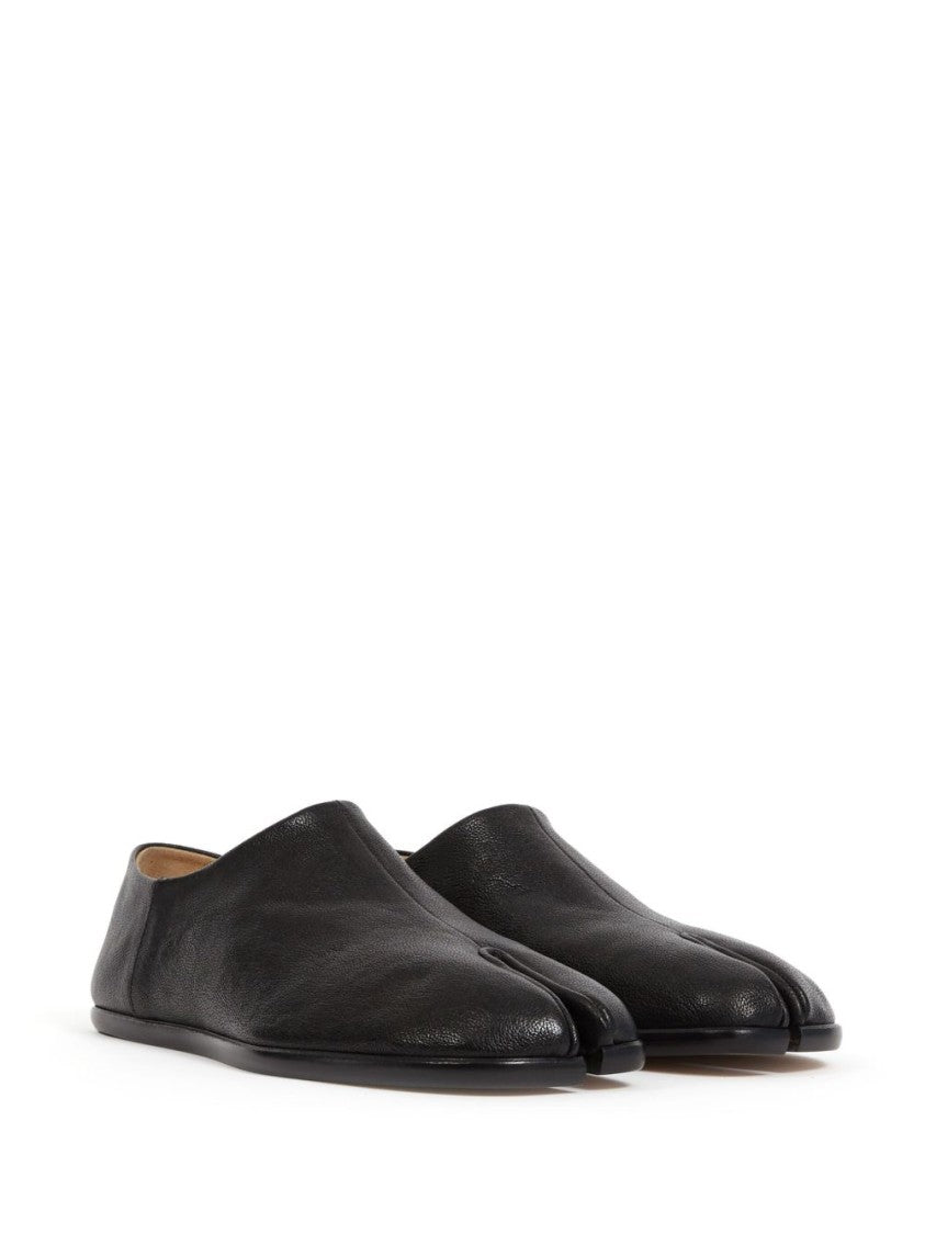 Maison Margiela Black Leather Tabi Loafer With Unique Cut And Distinctive Stitching
