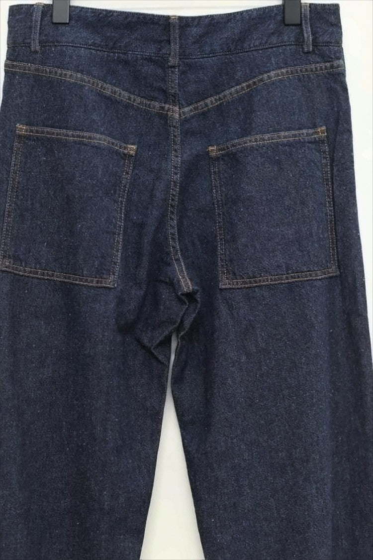 Baserange High-Waisted Straight-Leg Denim Pants With Timeless Appeal
