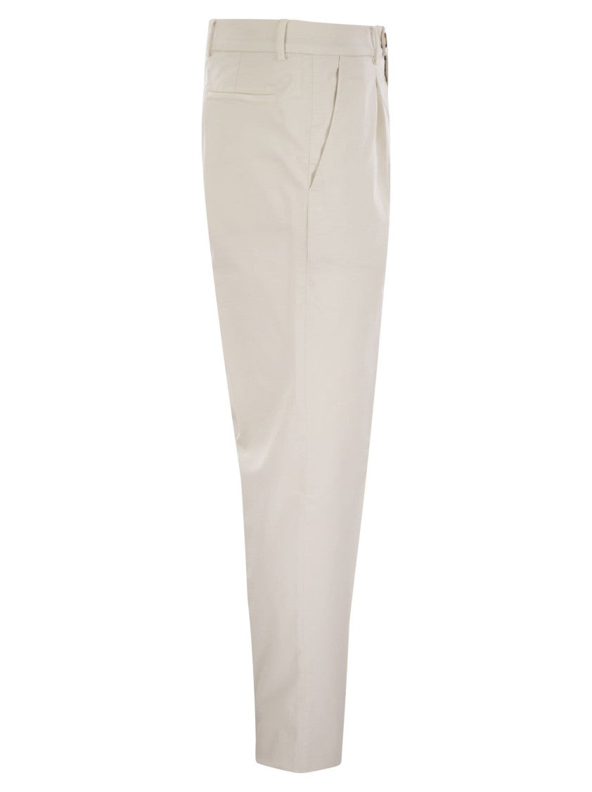 Brunello Cucinelli Garment-Dyed Leisure Fit Trousers