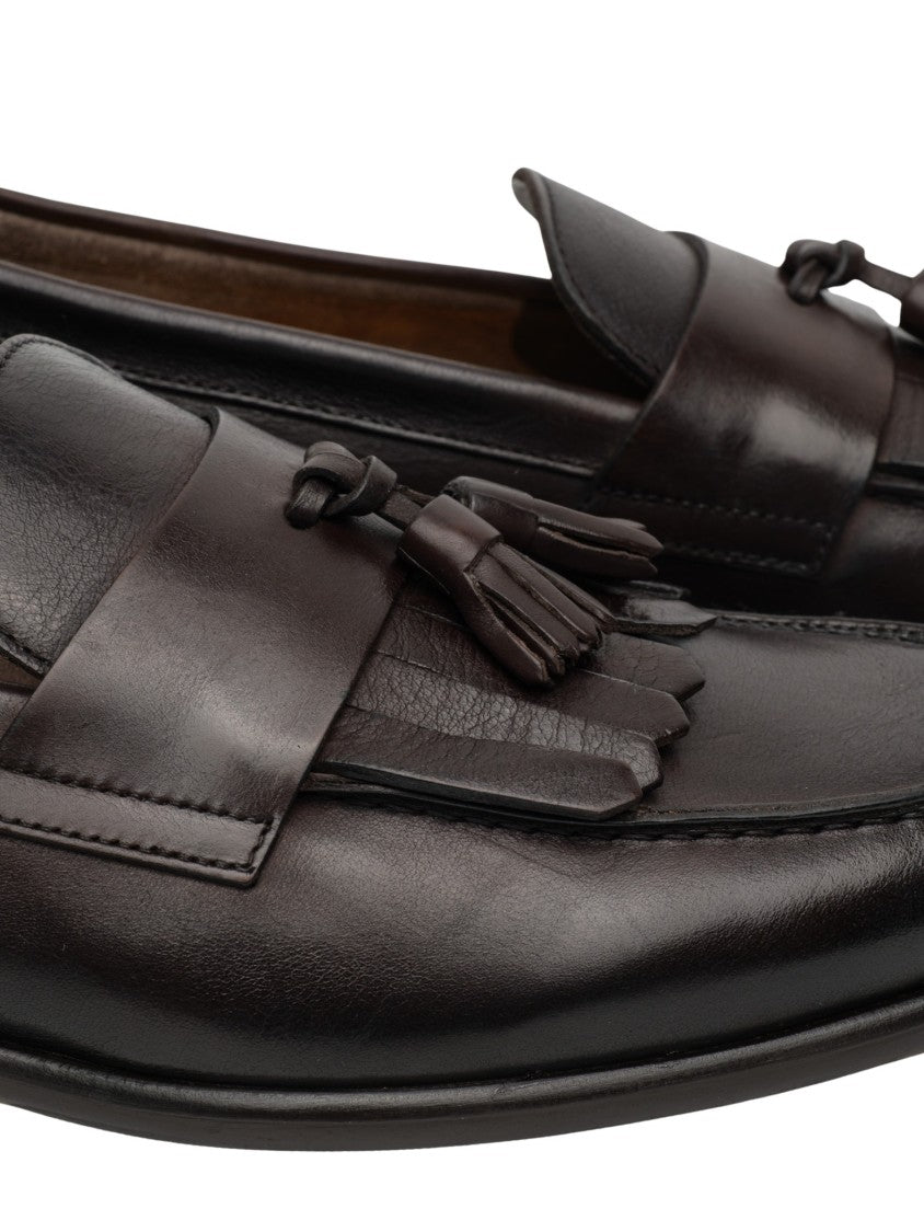 Doucal's Tassel Loafer