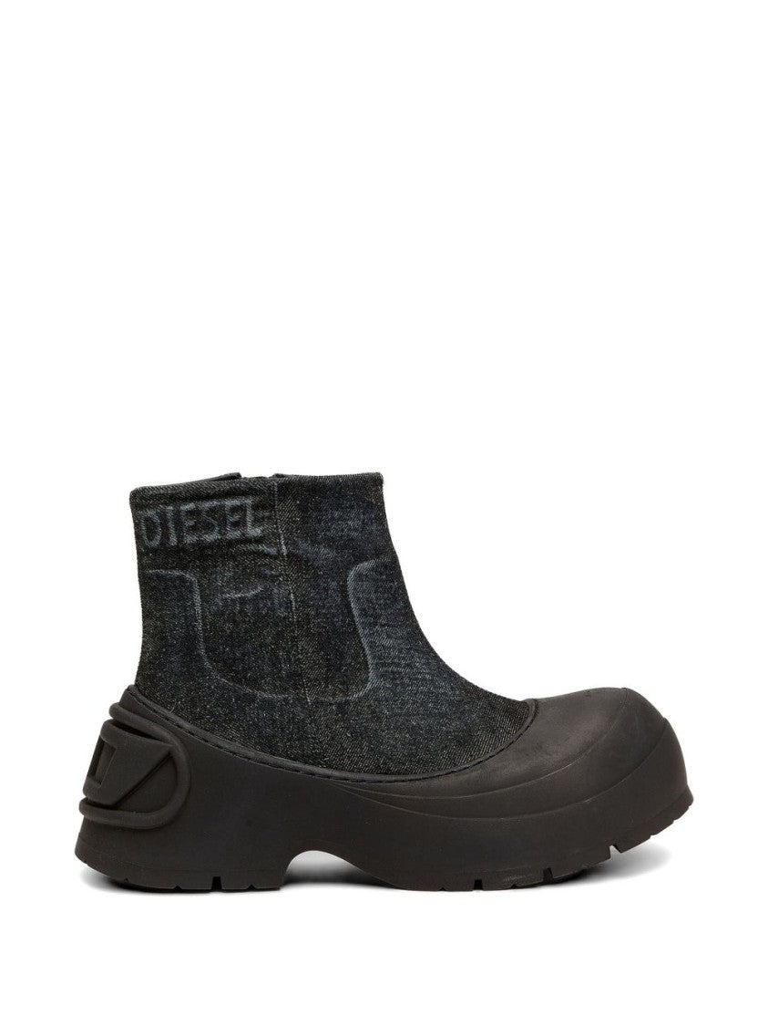 Diesel Ankle-High Textured Black Boots With Robust Sole