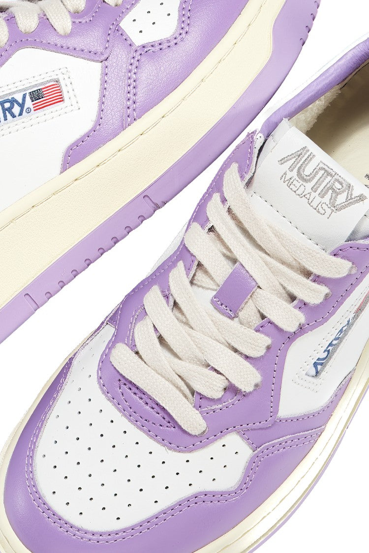Autry Women’S Medalist Bicolor Leather Sneakers