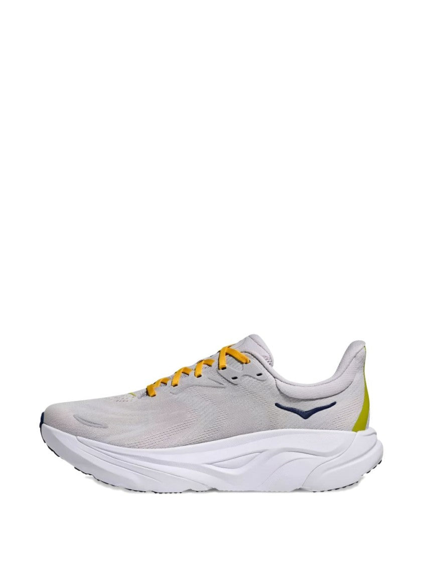 Hoka Arahi 8 Sneakers