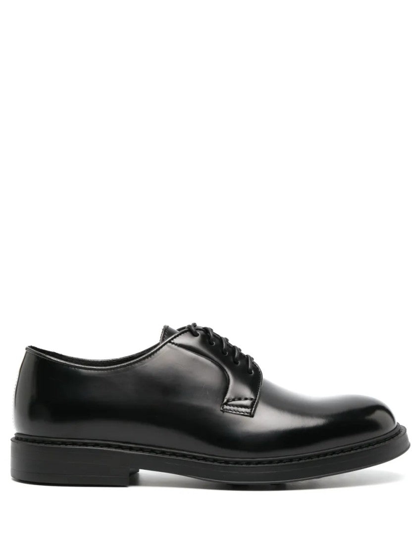 Doucal's Polished Black Derby Shoes
