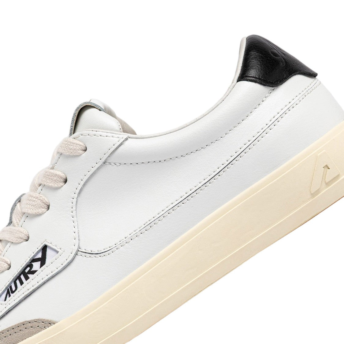 Autry Lace-Up Leather Low Sneakers With Round Toe And Logo Details