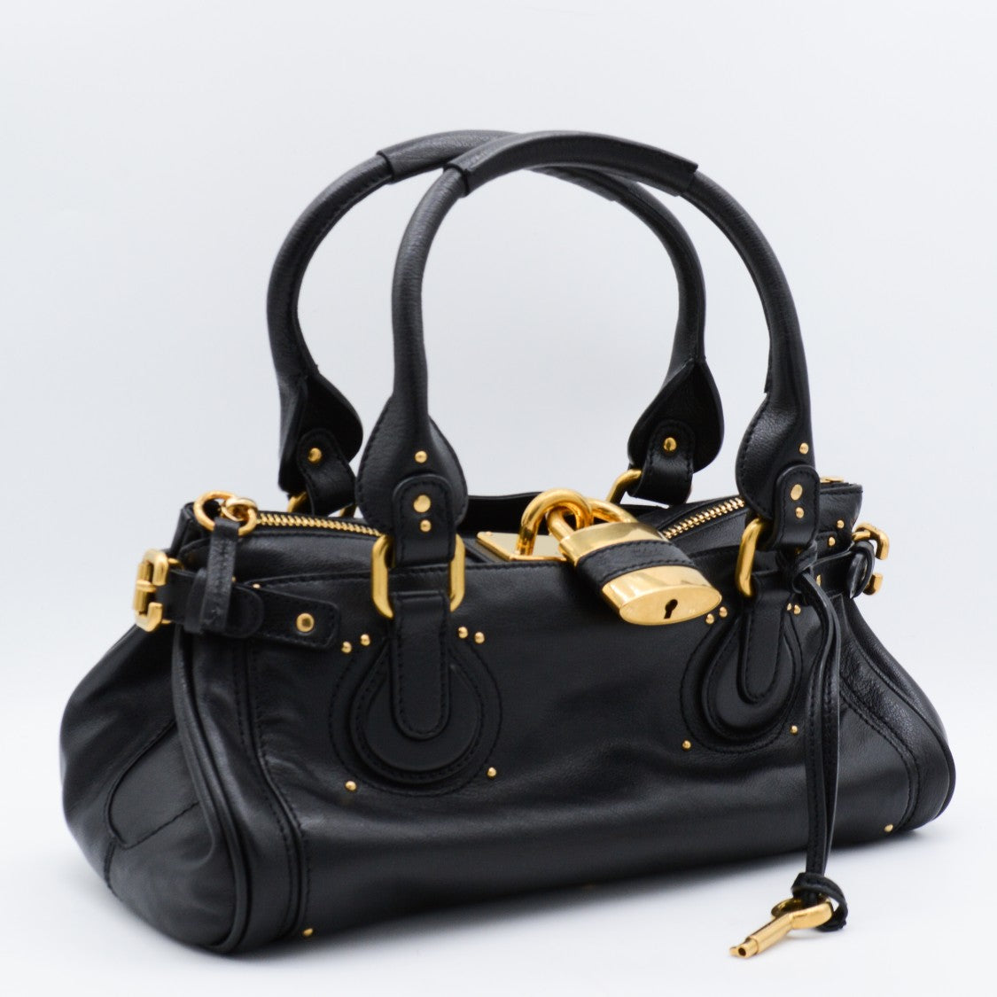 Chloé Structured Black Leather Handbag With Gold-Tone Hardware