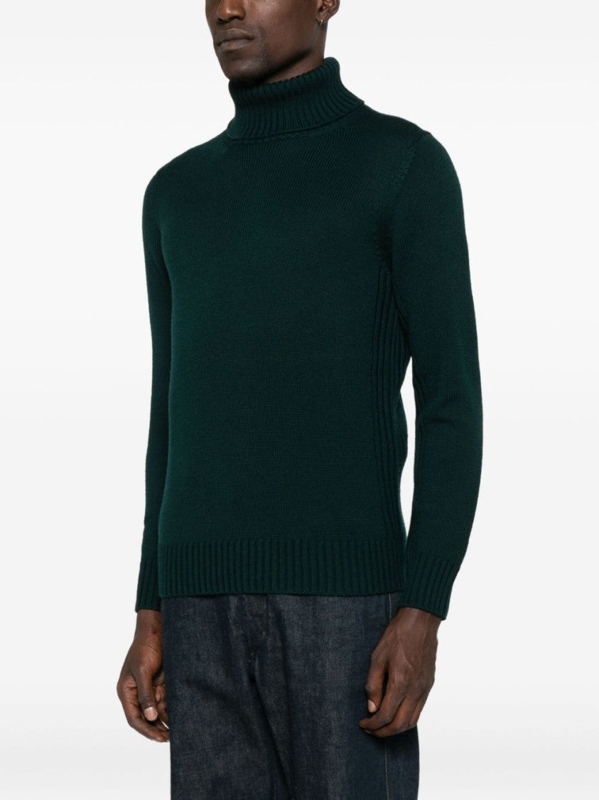 Kangra Deep Green Turtleneck Sweater With Ribbed Textures