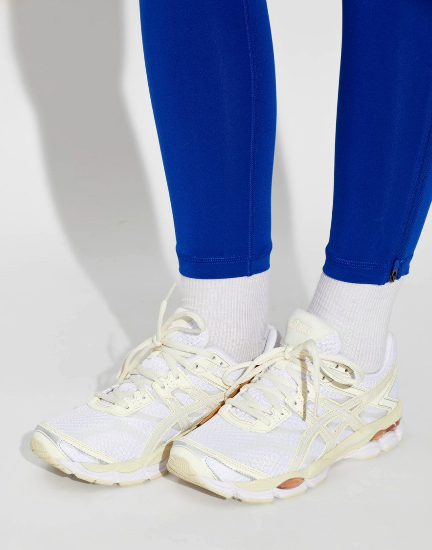 Asics Gel-Cumulus 16 Sneakers