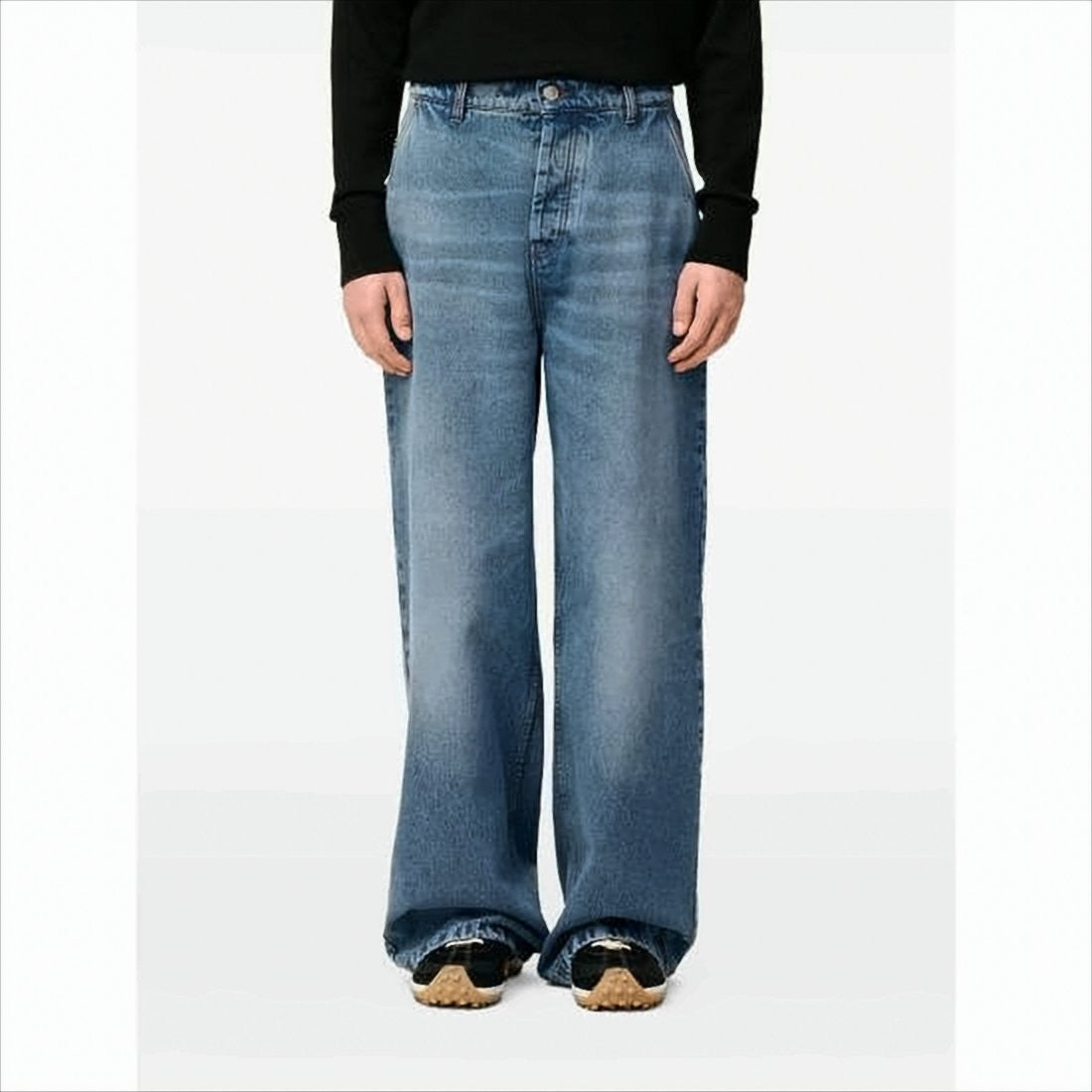 Ami Paris Wide-Leg Denim Pants With Unique Belt Detail